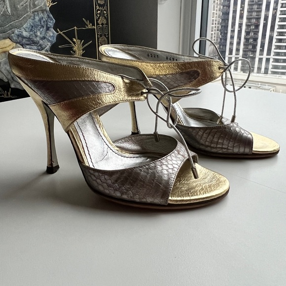 Dolce & Gabbanna heels - Picture 9 of 12